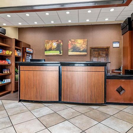 Best Western Plus Augusta Civic Center Inn Экстерьер фото