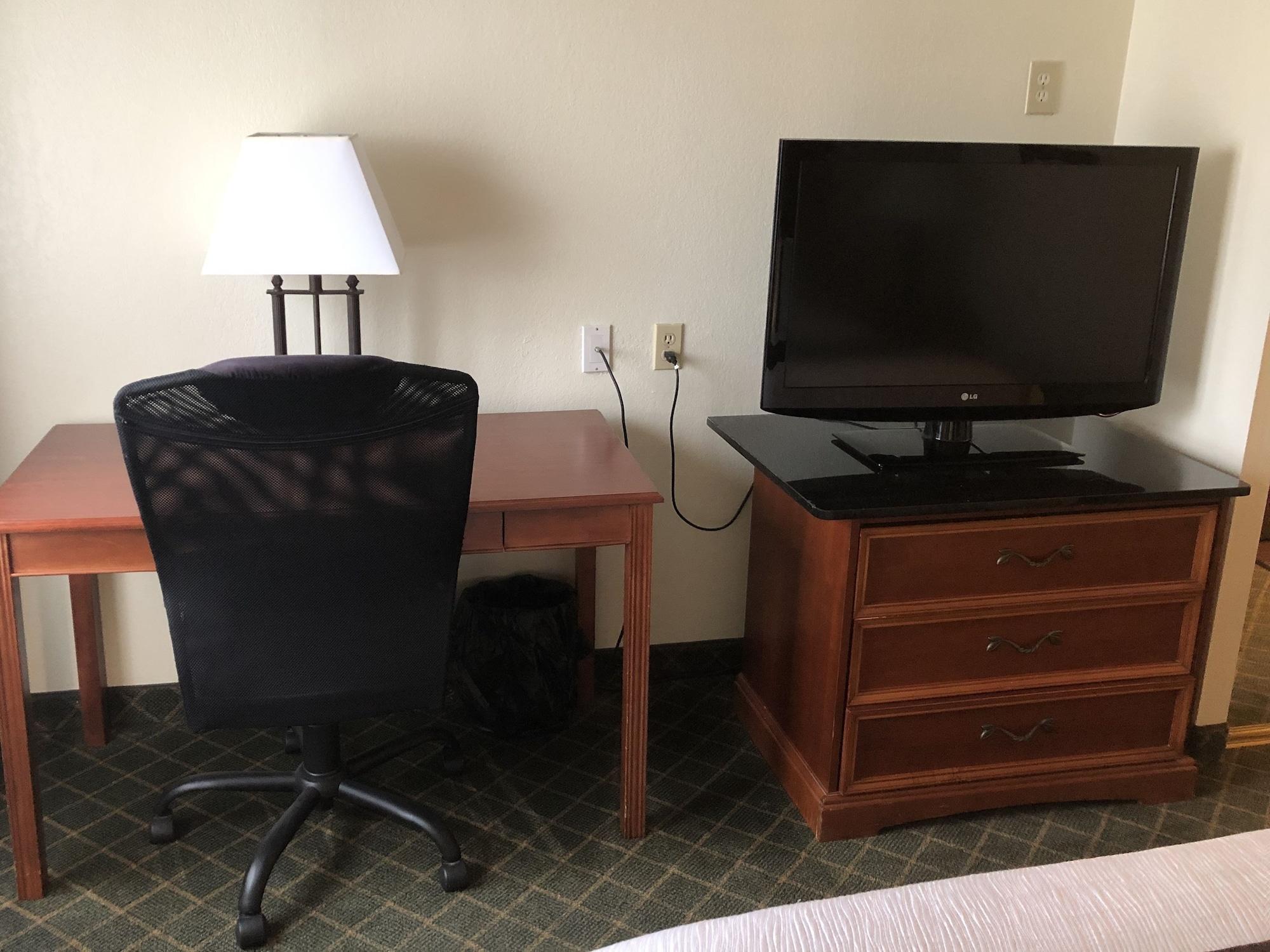 Best Western Plus Augusta Civic Center Inn Экстерьер фото