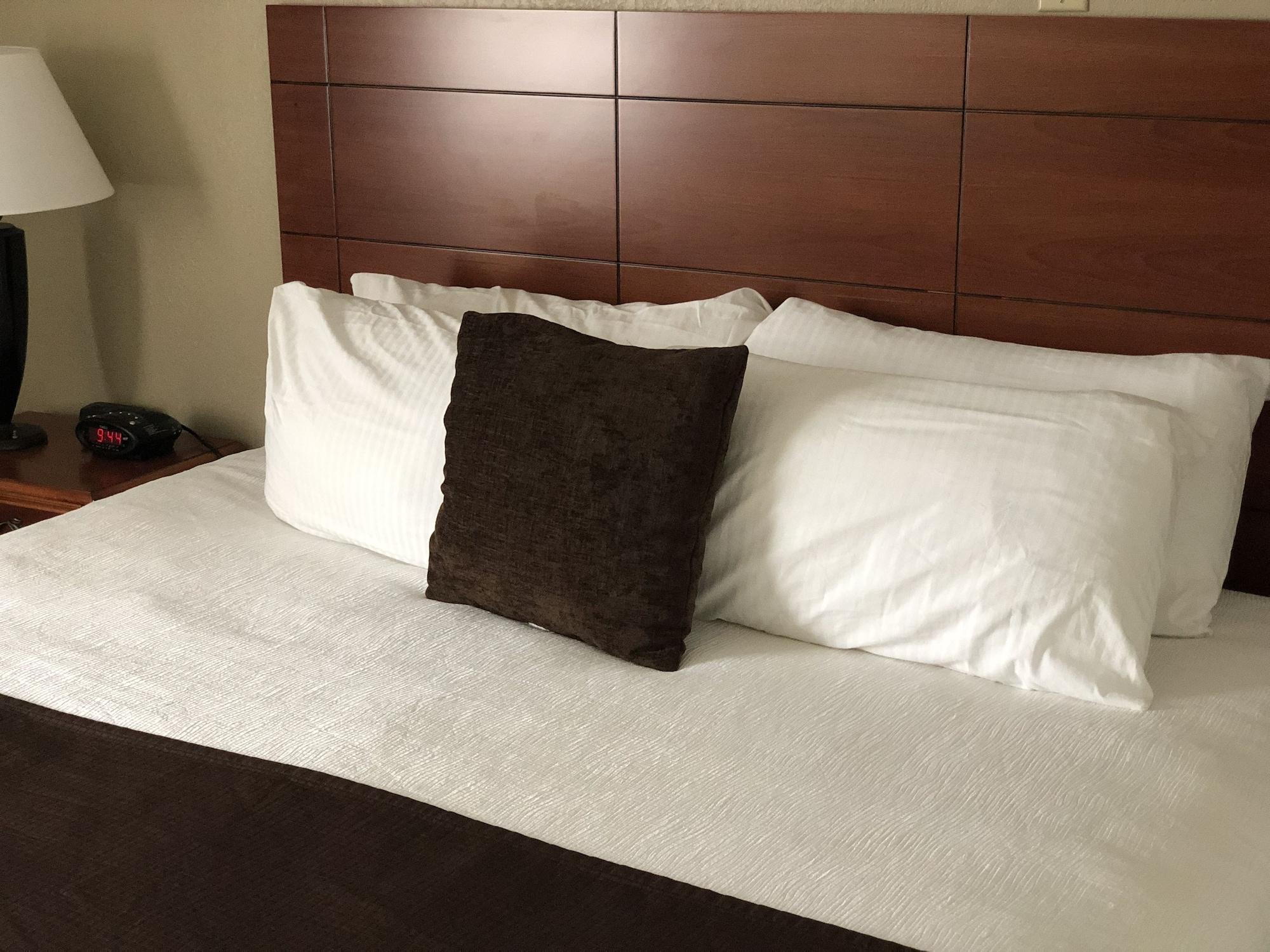 Best Western Plus Augusta Civic Center Inn Экстерьер фото