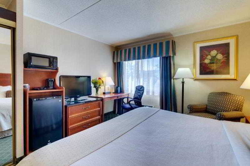 Best Western Plus Augusta Civic Center Inn Экстерьер фото